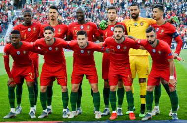 Porto, Portuglal - 09 Haziran 2019: Çizgi ve kompozisyon