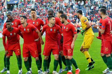 Porto, Portuglal - 09 Haziran 2019: Çizgi ve kompozisyon
