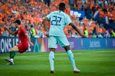 Porto, Portuglal - 09 Haziran 2019: Denzel Dumfries oyuncu sırasında 