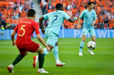 Porto, Portuglal - 09 Haziran 2019: Raphael Guerreiro oyuncu durin