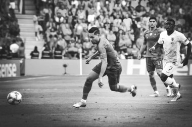 Porto, Portuglal - 09 Haziran 2019: Raphael Guerreiro oyuncu durin