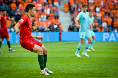Porto, Portuglal - 09 Haziran 2019: Raphael Guerreiro oyuncu durin
