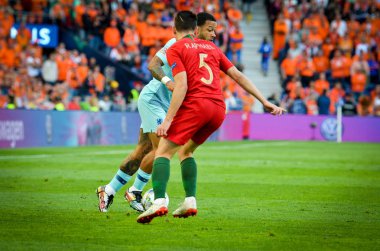 Porto, Portuglal - 09 Haziran 2019: Raphael Guerreiro ve Memphis