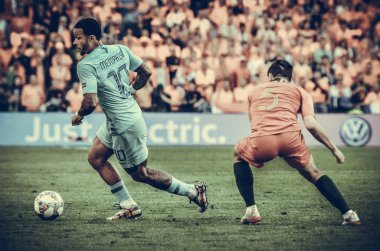 Porto, Portuglal - 09 Haziran 2019: Raphael Guerreiro ve Memphis
