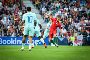 Porto, Portuglal - 09 Haziran 2019: Bruno Fernandes oyuncu sırasında