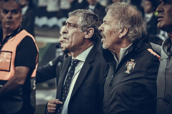 PORTO, PORTUGLAL - 09 de junho de 2019: Treinador Fernando Santos durante t — Fotografia de Stock