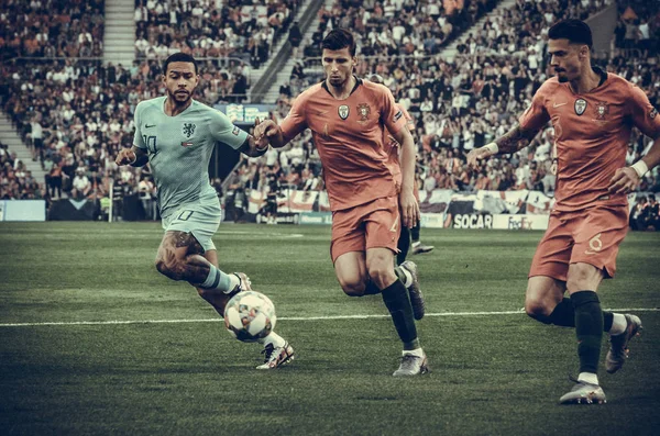 Porto, Portuglal - 09 Haziran 2019: Memphis Depay oyuncusu