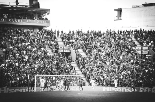 PORTO, PORTUGLAL - 09 de junio de 2019: Jugador de fútbol durante la UEF —  Fotos de Stock