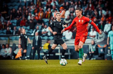 Porto, Portuglal - 09 Haziran 2019: Cristiano Ronaldo oyuncu durin