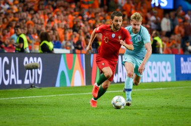 Porto, Portuglal - 09 Haziran 2019: Frenkie de Jong ve Bernardo S
