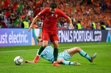 Porto, Portuglal - 09 Haziran 2019: Frenkie de Jong ve Bernardo S