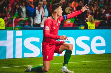 Porto, Portuglal - 09 Haziran 2019: Cristiano Ronaldo oyuncu durin