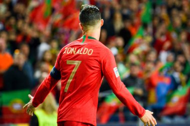 Porto, Portuglal - 09 Haziran 2019: Cristiano Ronaldo oyuncu durin