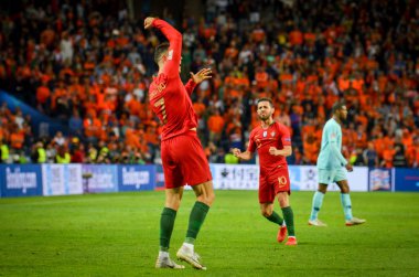 Porto, Portuglal - 09 Haziran 2019: Cristiano Ronaldo ve Bernardo