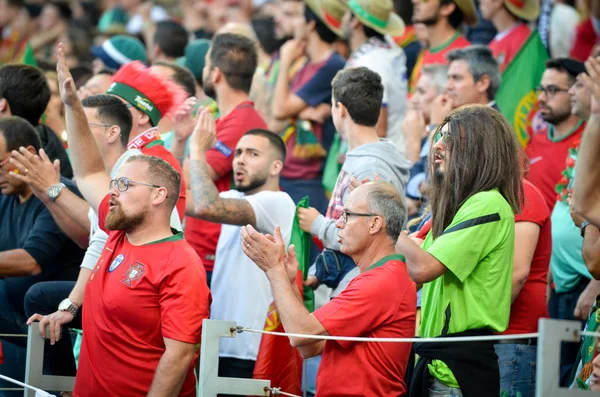 Porto, Portuglal-09 czerwca 2019: Portugalscy fani i widzowie — Zdjęcie stockowe