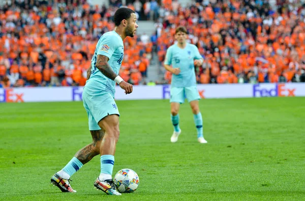 Porto, Portuglal-június 09, 2019: Memphis Depay játékos alatt th — Stock Fotó