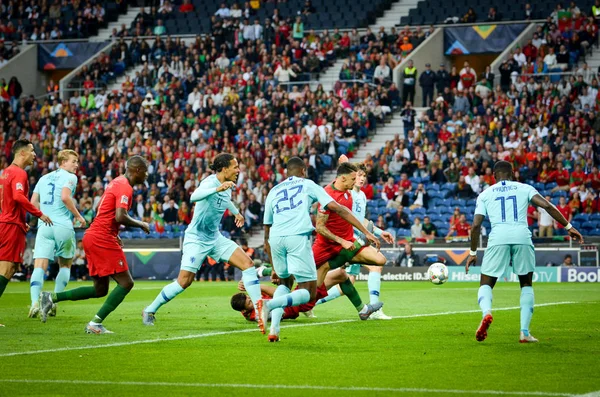 PORTO, PORTOGLALLO - 09 giugno 2019: Giocatore di calcio durante l'UEF — Foto Stock