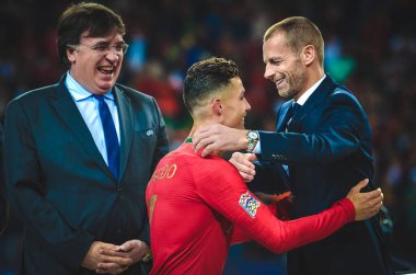 Porto, Portuglal - 09 Haziran 2019: Cristiano Ronaldo altın madalya aldı