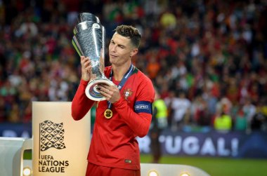 Porto, Portuglal - 09 Haziran 2019: Portekizli Cristiano Ronaldo a