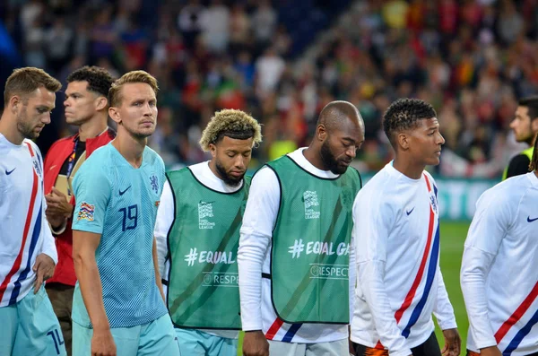 Porto, Portuglal - 09 Haziran 2019: Hollandalı oyuncu sil almak