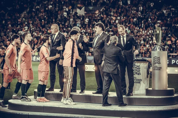 PORTO, PORTUGLAL - 09 de junho de 2019: Treinador Fernando Santos recebe — Fotografia de Stock