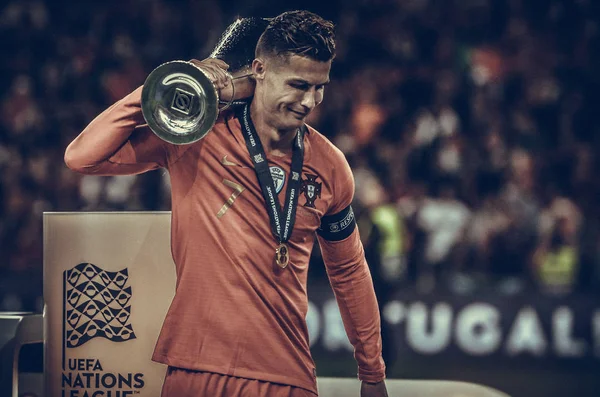 PORTO, PORTUGLAL - 09 de junio de 2019: Cristiano Ronaldo de Portugal a — Foto de Stock