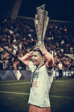 Porto, Portuglal - 09 Haziran 2019: Cristiano Ronaldo oyuncuları