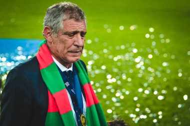 Porto, Portuglal - 09 Haziran 2019: Teknik Direktör Fernando Santos kutlama