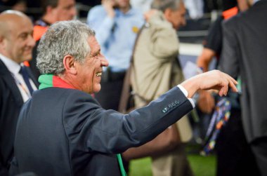 Porto, Portuglal - 09 Haziran 2019: Teknik Direktör Fernando Santos kutlama