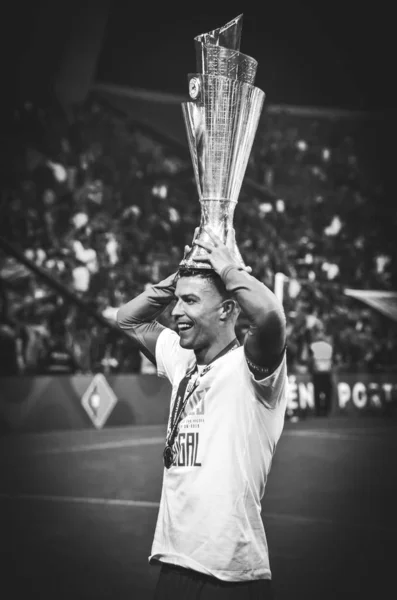 PORTO, PORTUGLAL - 09 de junio de 2019: Cristiano Ronaldo jugadores de t —  Fotos de Stock