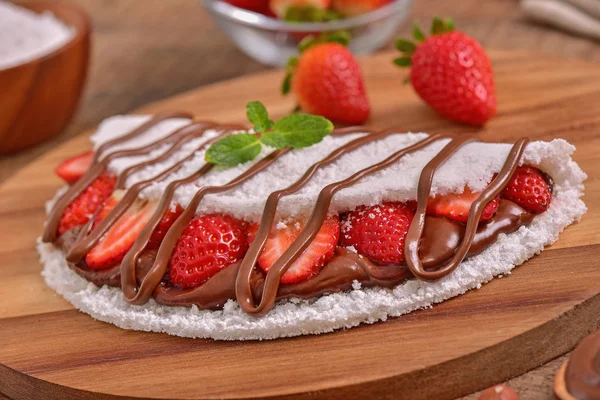 Tapioca Filled Hazelnuts Cream Fresh Strawberries — Stock Photo, Image