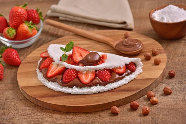 Tapioca Filled Hazelnuts Cream Fresh Strawberries — Stock Photo, Image