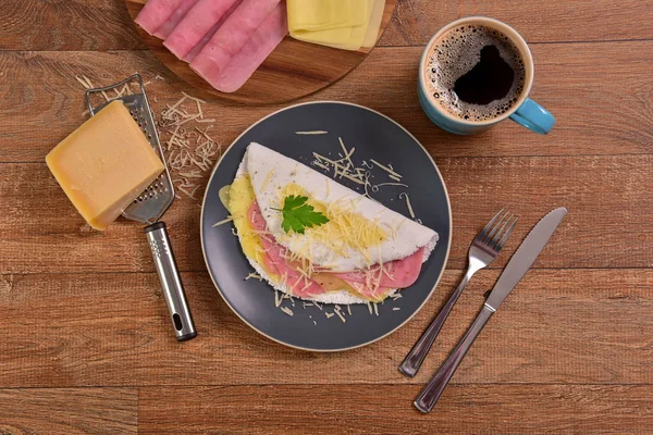 Tapioca Gevuld Met Kaas Ham Segmenten — Stockfoto