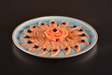 Somon carpaccio dilimleri plaka