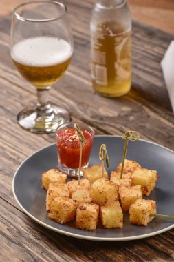 Tapyoka kareler ve biber jöle