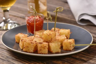 Tapyoka kareler ve biber jöle