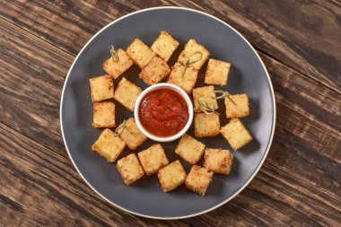 Tapyoka kareler ve biber jöle