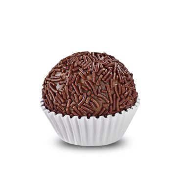 brigadeiro beyaz arkaplanda izole edildi