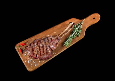 Rustik sahnede Füme Prime Rib