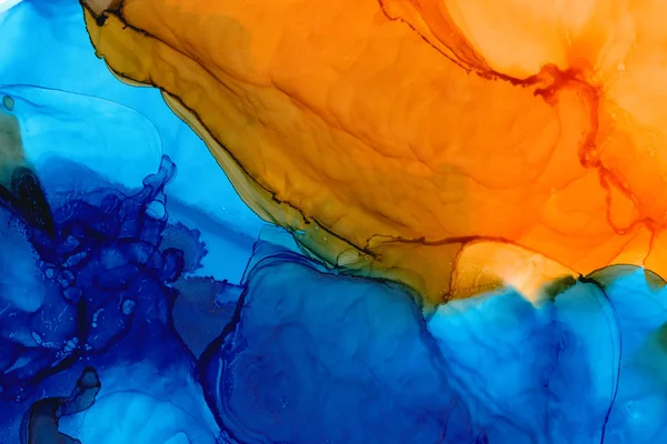 Karışık renkler suluboya doku arka plan. El çizilmiş turuncu ve lacivert lekeler, sıçramaları soyut zemin.