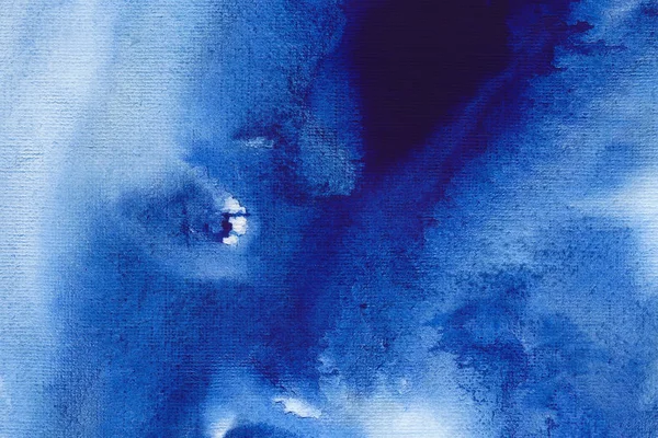 Ultramarin kék akvarell háttérkép. Kézzel rajzolt ecset letöröl raszteres illusztráció. — Stock Fotó