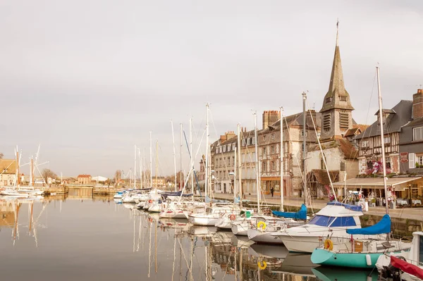 Vieux Bassin Quay Starého Přístavu Honfleur Regionu Normandie Francie — Stock fotografie