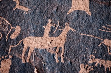 Gazete kaya Canyonlands Milli Parkı'nda, Güneybatı ABD avcı petroglif