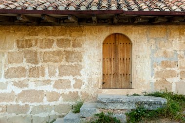 Chufut-Kale evde, Kırım Karaites, Crimea Ortaçağ mağara yerleşim