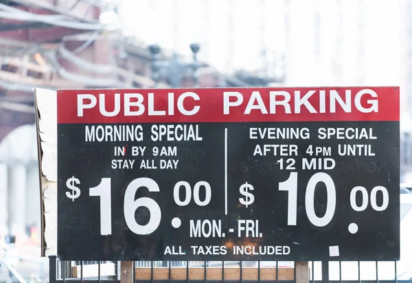 Public Parking Rates Display Downtown Chicago Usa — Stock Photo, Image
