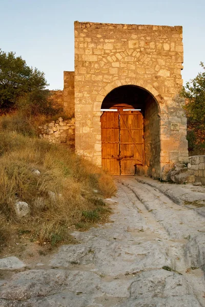 Östra Porten Chufut Grönkål Medeltida Cave Bosättningen Krim Karaites Crimea — Stockfoto