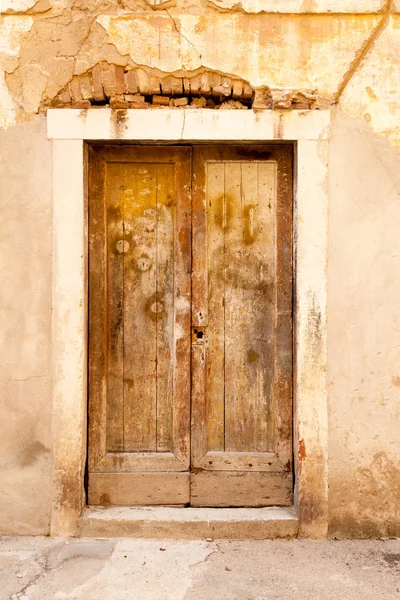 Porta Legno Invecchiato Shabby Del Tipico Vecchio Edificio Zara Croazia — Foto Stock