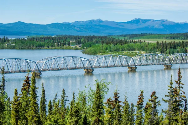 Pont Baie Nisutlin Route Alaska Traversant Lac Teslin Près Teslin — Photo