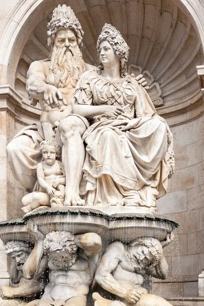 Fontana Nettuno All Ingresso Del Museo Albertina Vienna Austria — Foto Stock