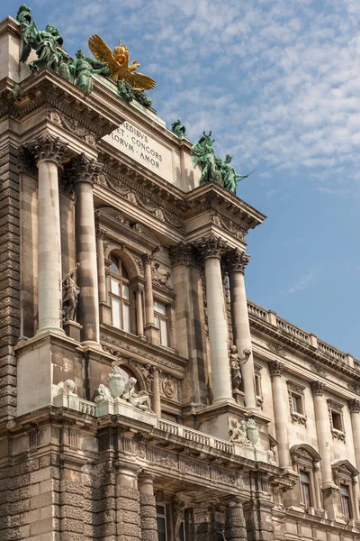Портал Императорского Дворца Хофбург Колоннами Скульптурами Вене Австрия — стоковое фото